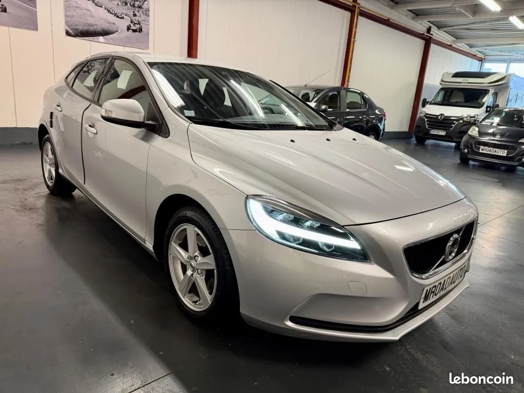 Volvo V40 2018 photo 3