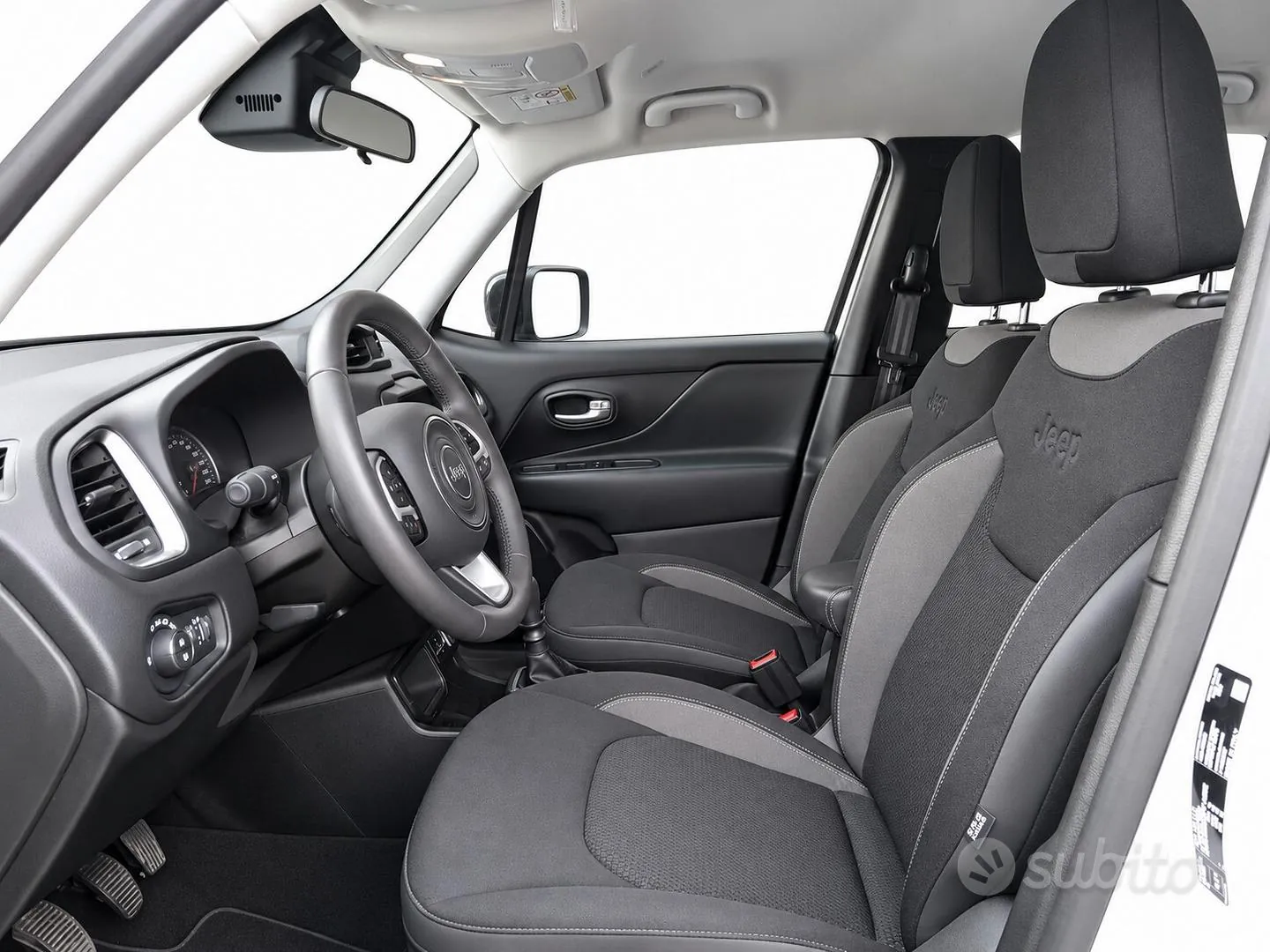 Jeep Renegade 2023 photo 3