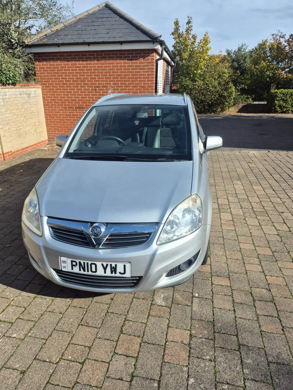 Vauxhall Zafira 2010 photo 3