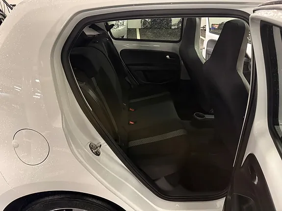 Volkswagen E-Up! 2017 photo 5