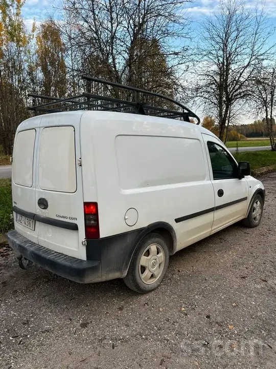 Opel Combo 2009 photo 3