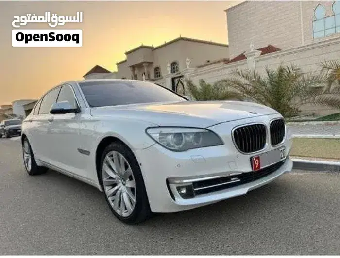 BMW 7 Series 2013 photo 3
