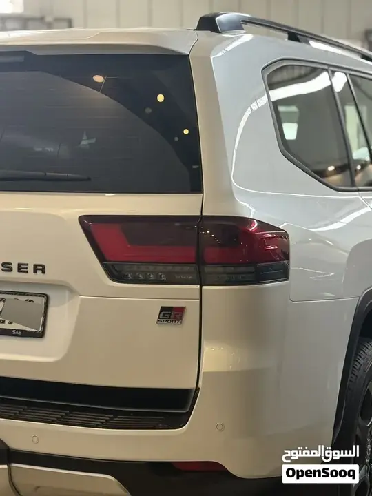 Toyota Land Cruiser 2024 photo 2
