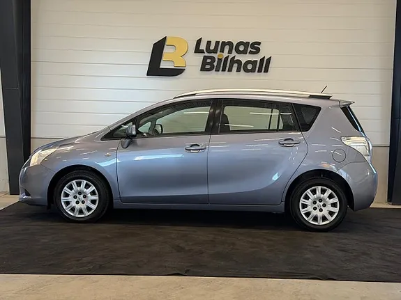Toyota Verso 2010 photo 3