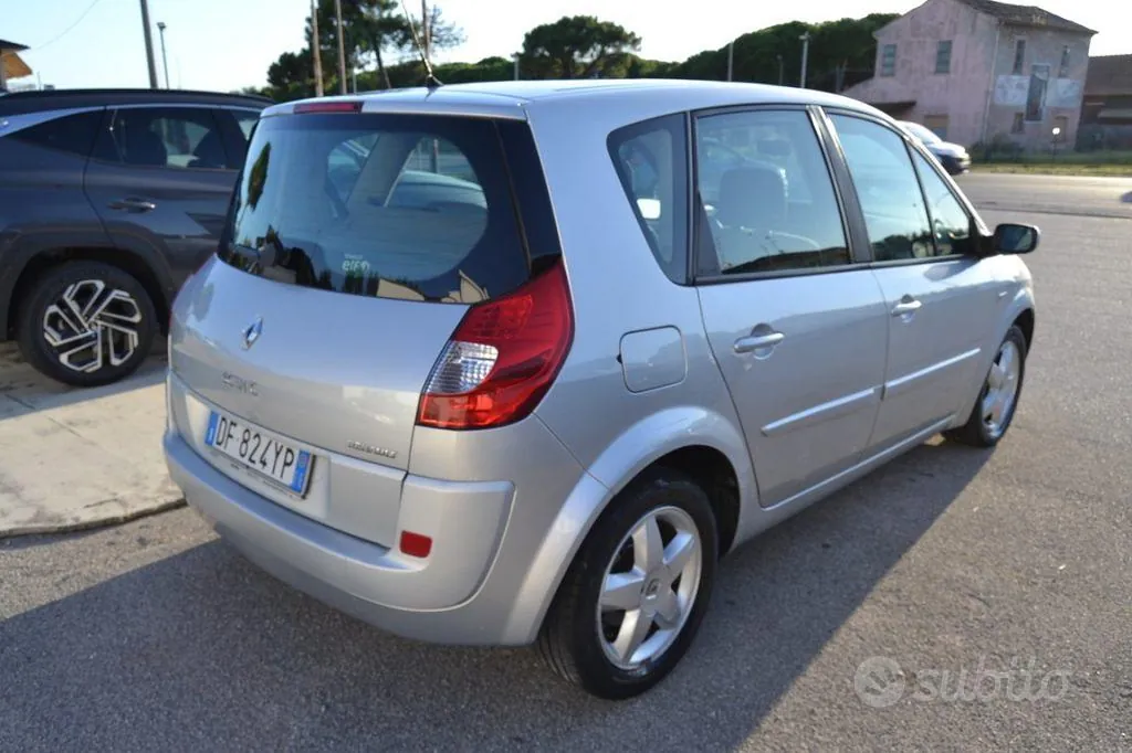 Renault Scenic 2007 photo 4