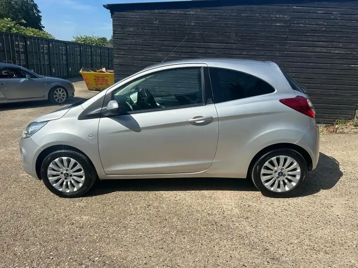 Ford Ka 2014 photo 5