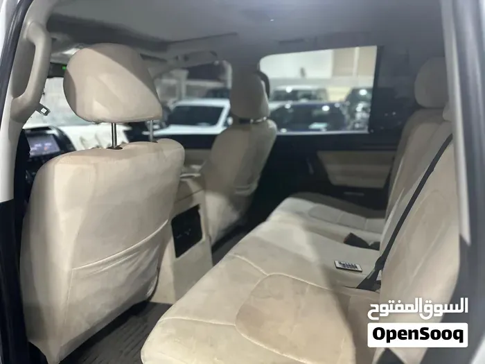 Toyota Land Cruiser Gxr 2013 photo 3