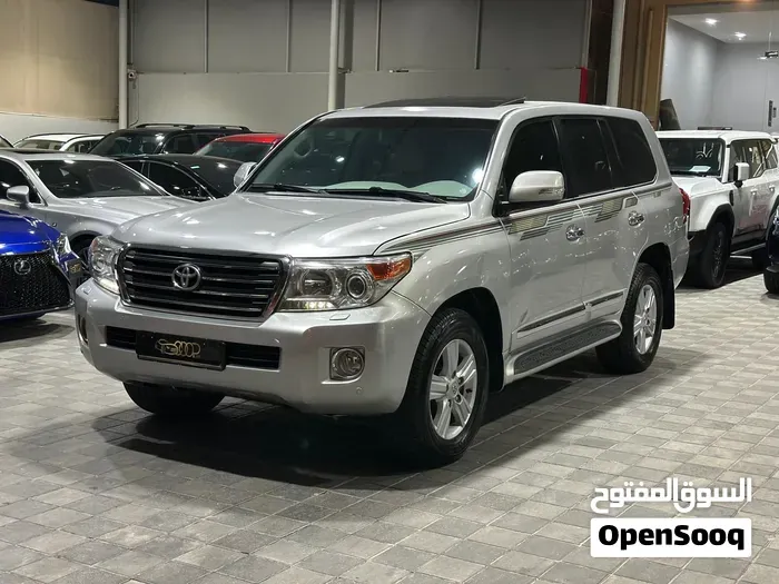 Toyota Land Cruiser Gxr