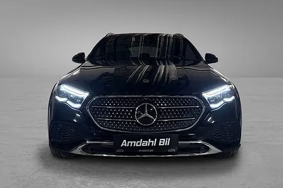 Mercedes-Benz E300 De 2025 photo 2