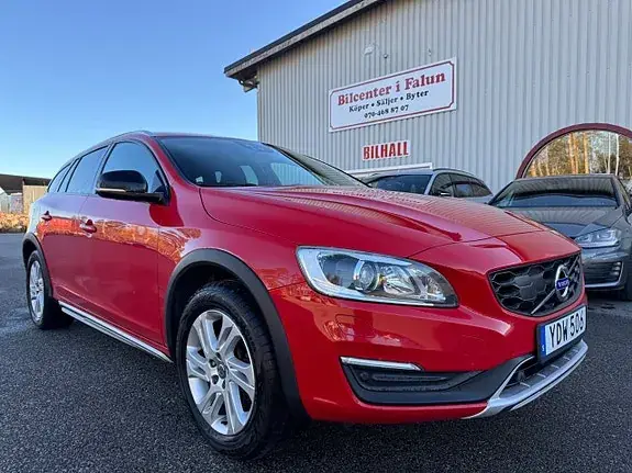 Volvo V60 Cross Country 2017 photo 2