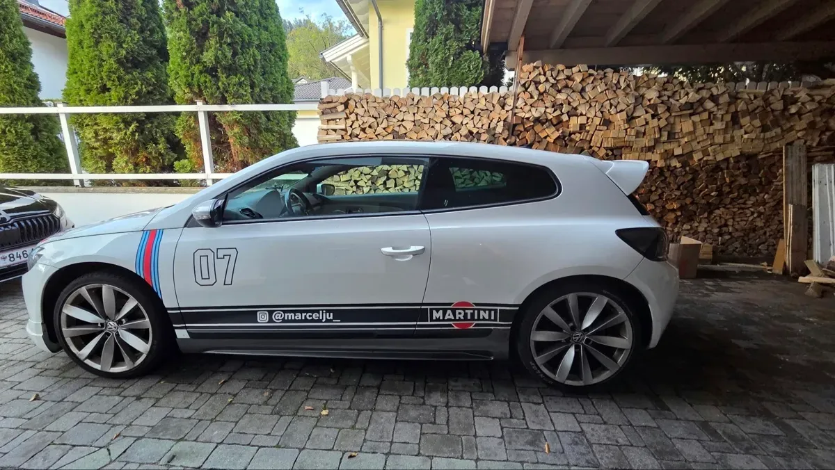 Volkswagen Scirocco 2010 photo 3
