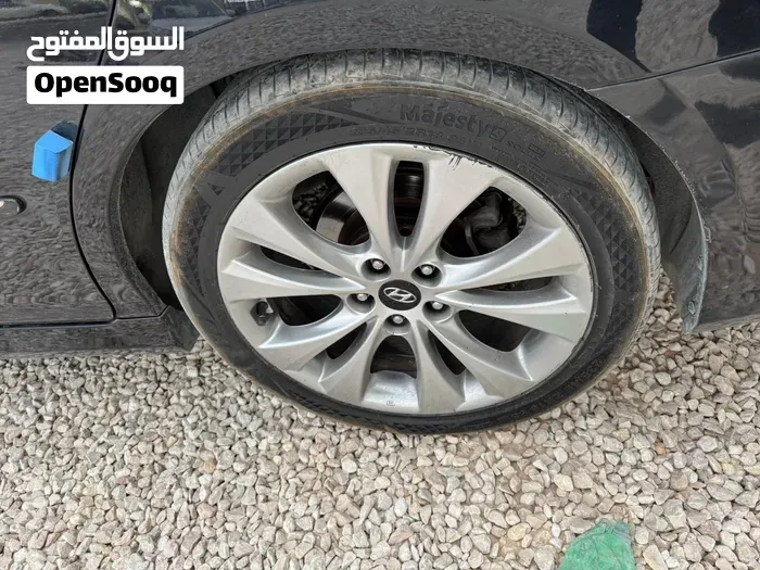 Hyundai Azera 2010 photo 3