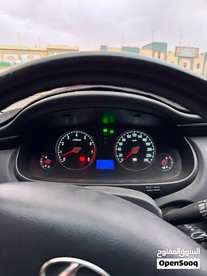 Hyundai Azera 2010 photo 4