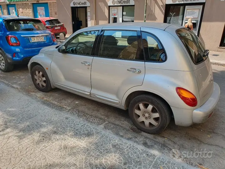 Chrysler Pt Cruiser 2005 photo 2