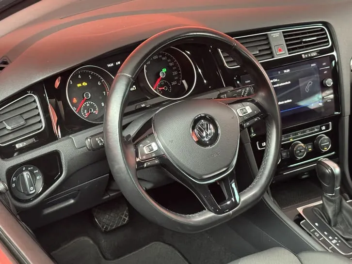Volkswagen Golf 2018 photo 3