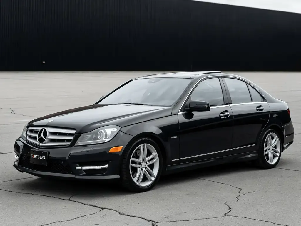 Mercedes-Benz C-Class 2012 photo 4