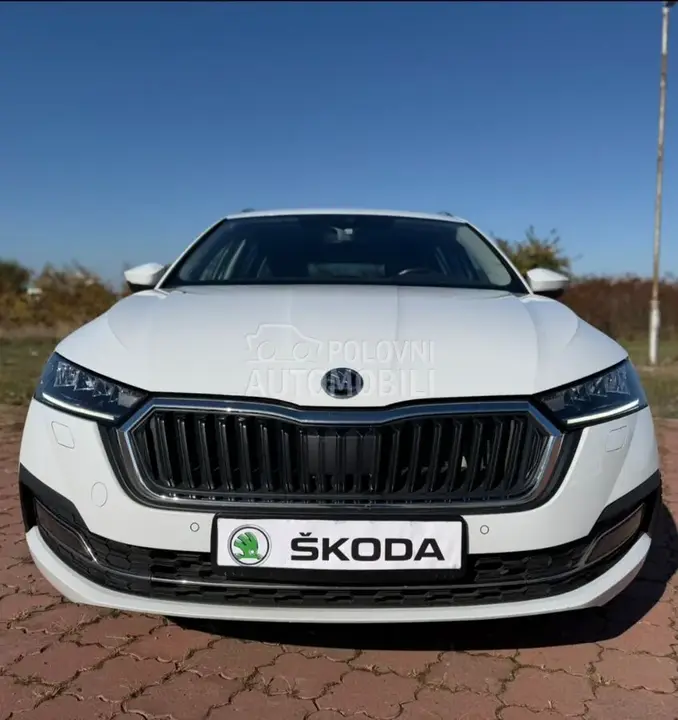 Skoda Octavia 2021 photo 2