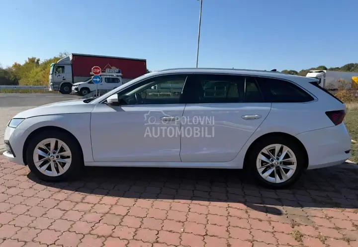 Skoda Octavia 2021 photo 4