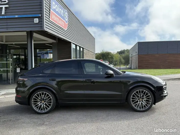 Porsche Cayenne 2023 photo 5