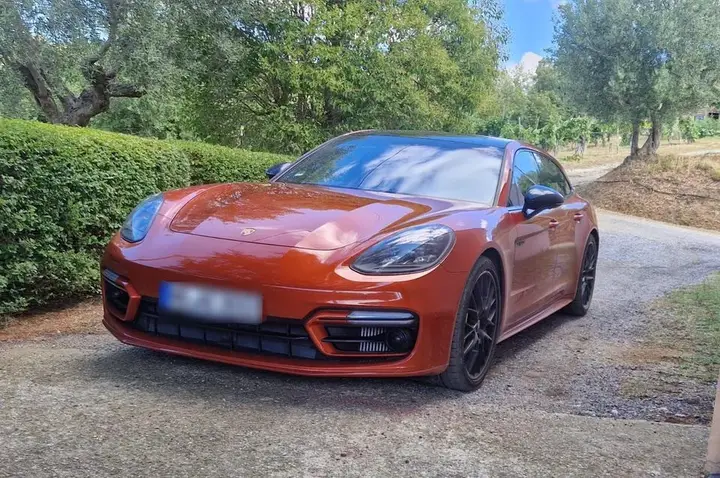 Porsche Panamera