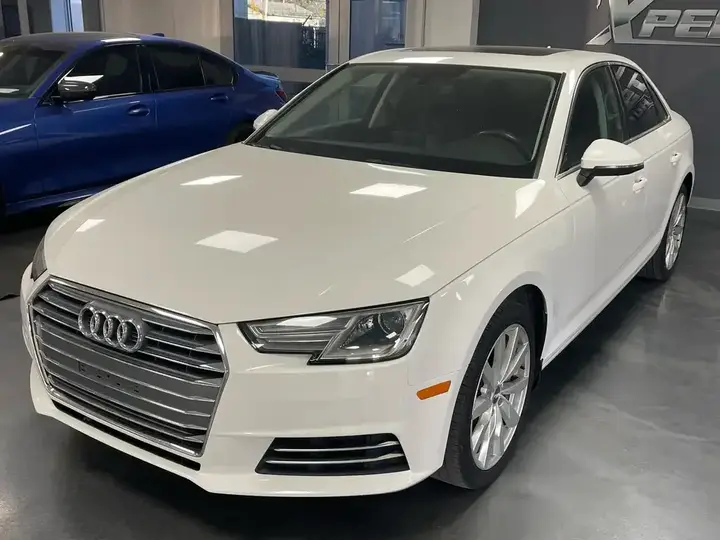 Audi A4 2017 photo 2