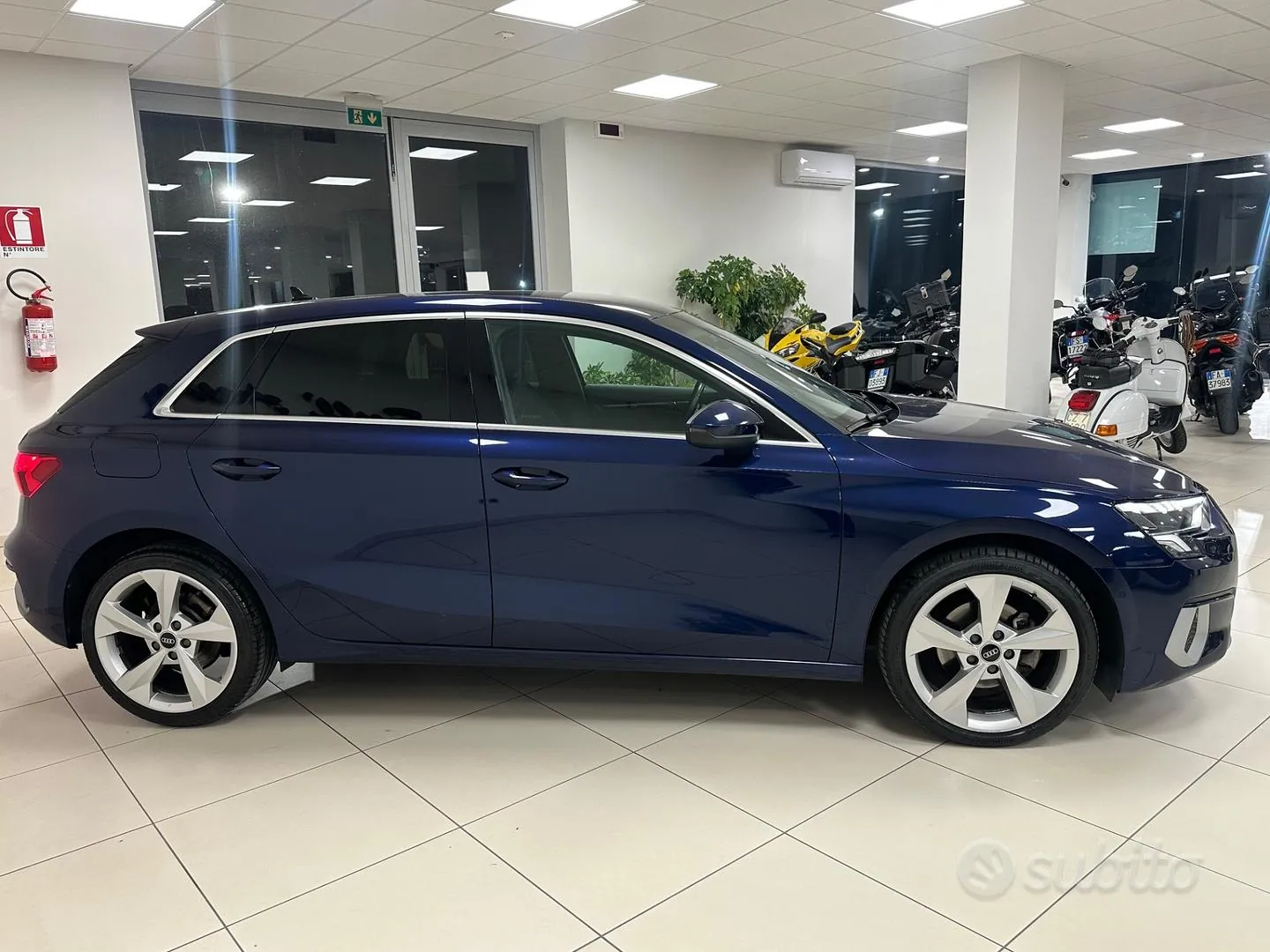 Audi A3 2023 photo 4