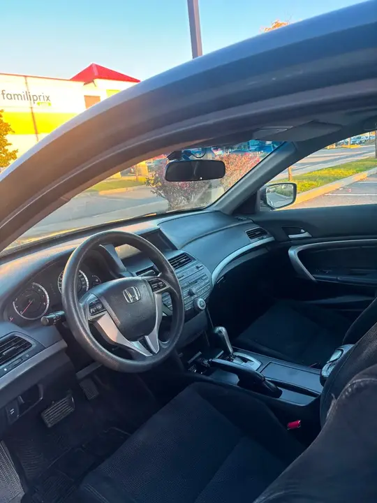 Honda Accord 2010 photo 3