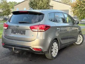 Kia Carens 2016 photo 3