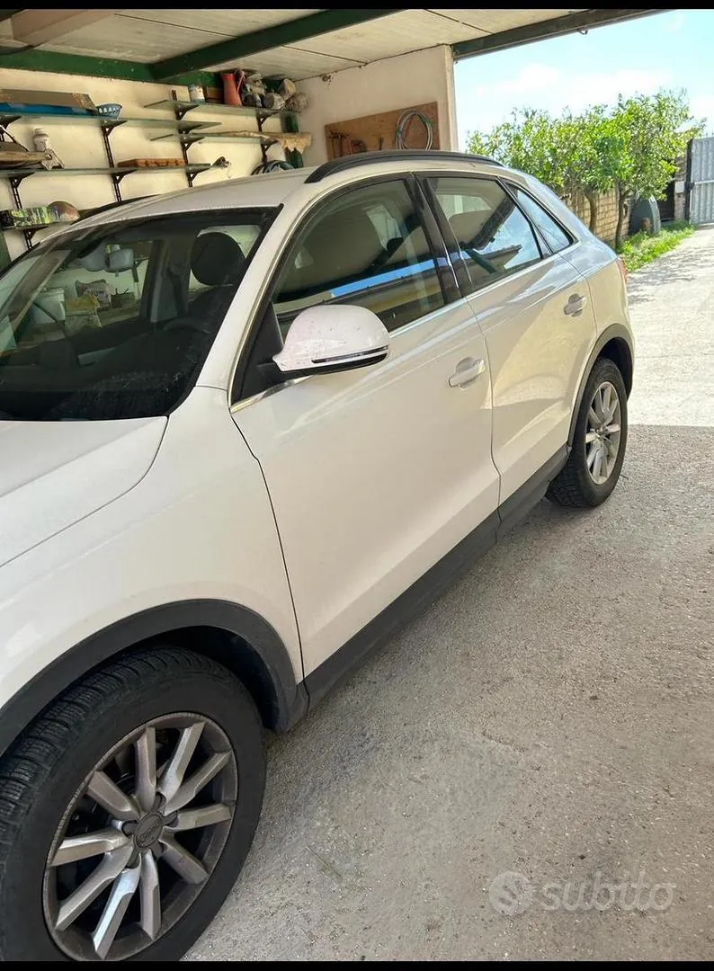 Audi Q3 2015 photo 3