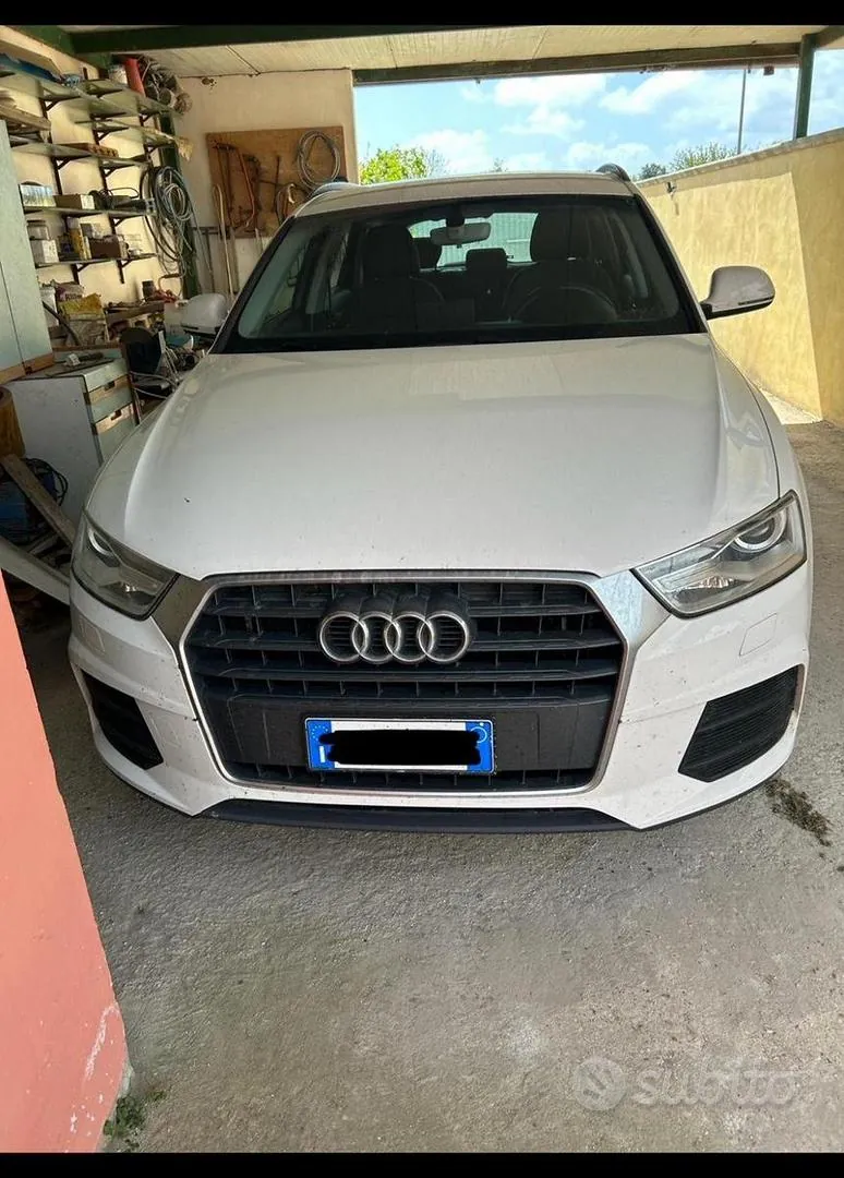 Audi Q3 2015 photo 4