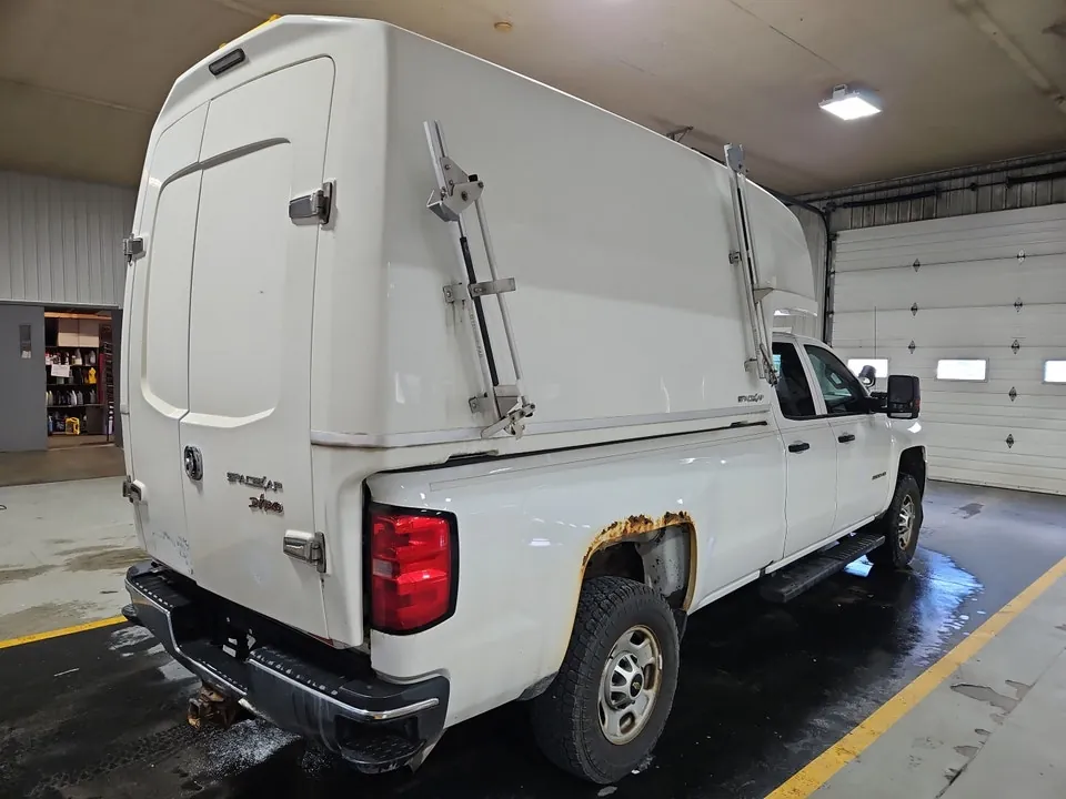 Chevrolet Silverado 2500Hd 2016 photo 5