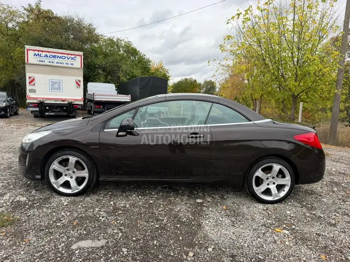 Peugeot 308 2010 photo 3