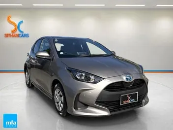 Toyota Yaris 2021 photo 2