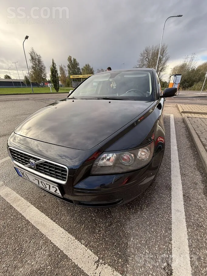 Volvo S40