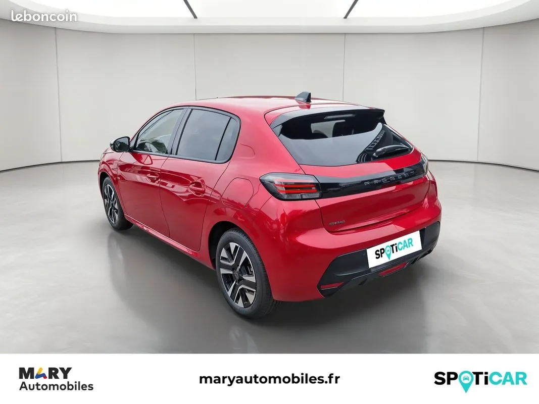 Peugeot 208 2025 photo 3