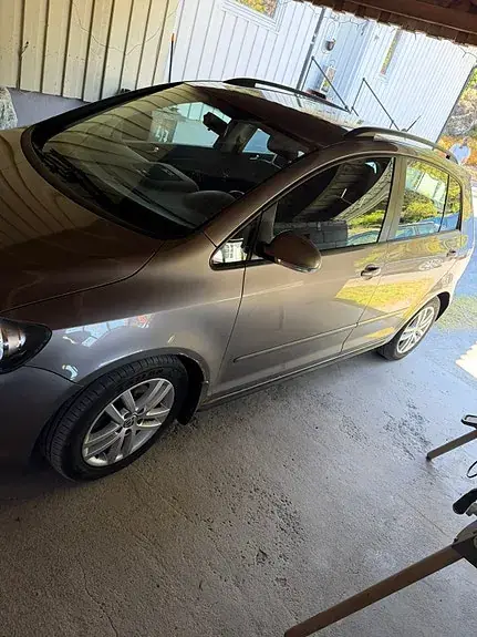 Volkswagen Golf Plus 2011 photo 2