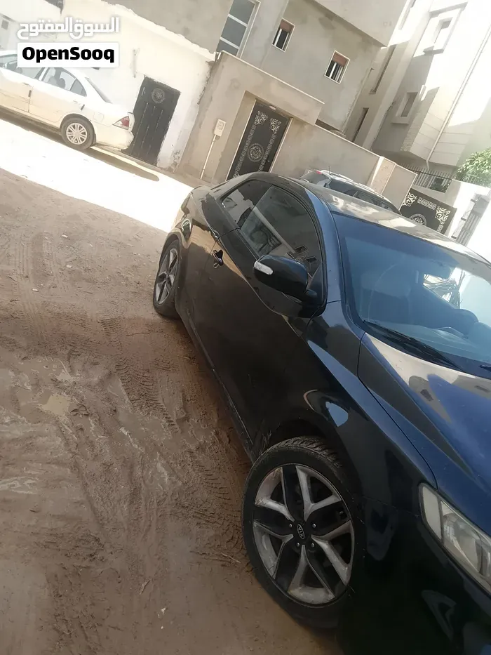 Kia Forte 2010 photo 3