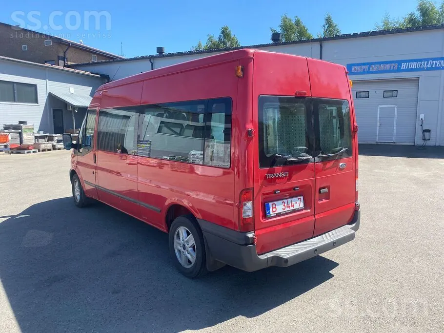 Ford Transit 2011 photo 4