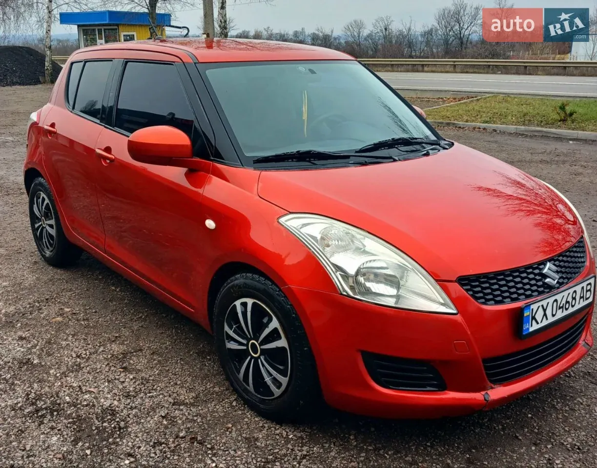 Suzuki Swift 2011 photo 4