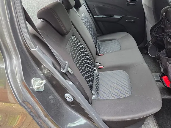 Suzuki Celerio 2015 photo 5