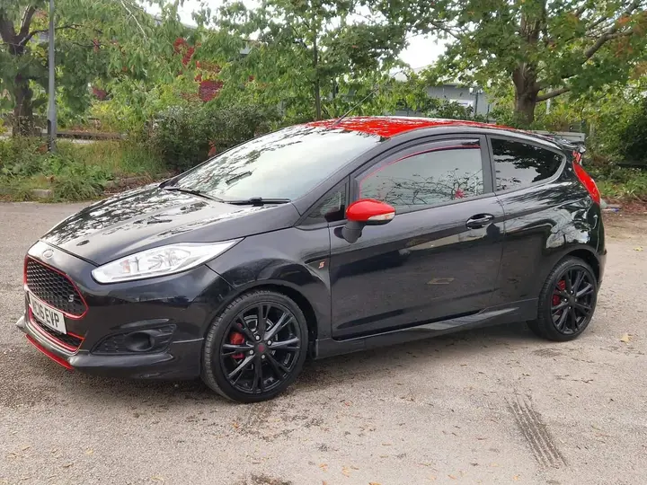 Ford Fiesta 2016 photo 3