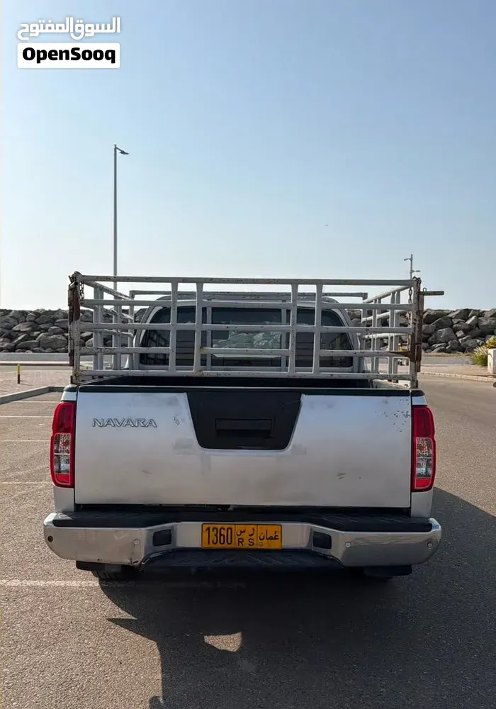 Nissan Navara 2015 photo 4