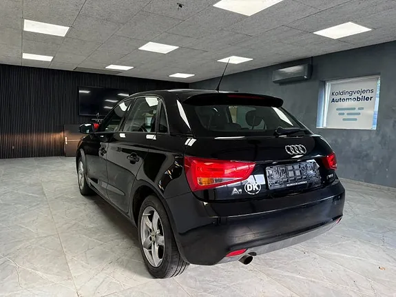 Audi A1 2013 photo 3