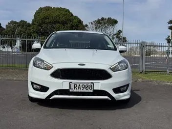 Ford Focus 2018 photo 3