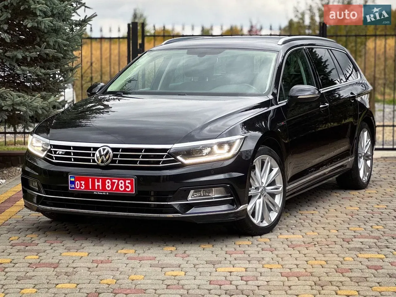Volkswagen Passat 2015 photo 2