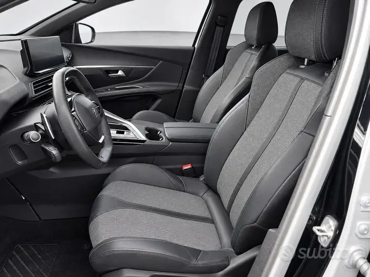 Peugeot 5008 2024 photo 5