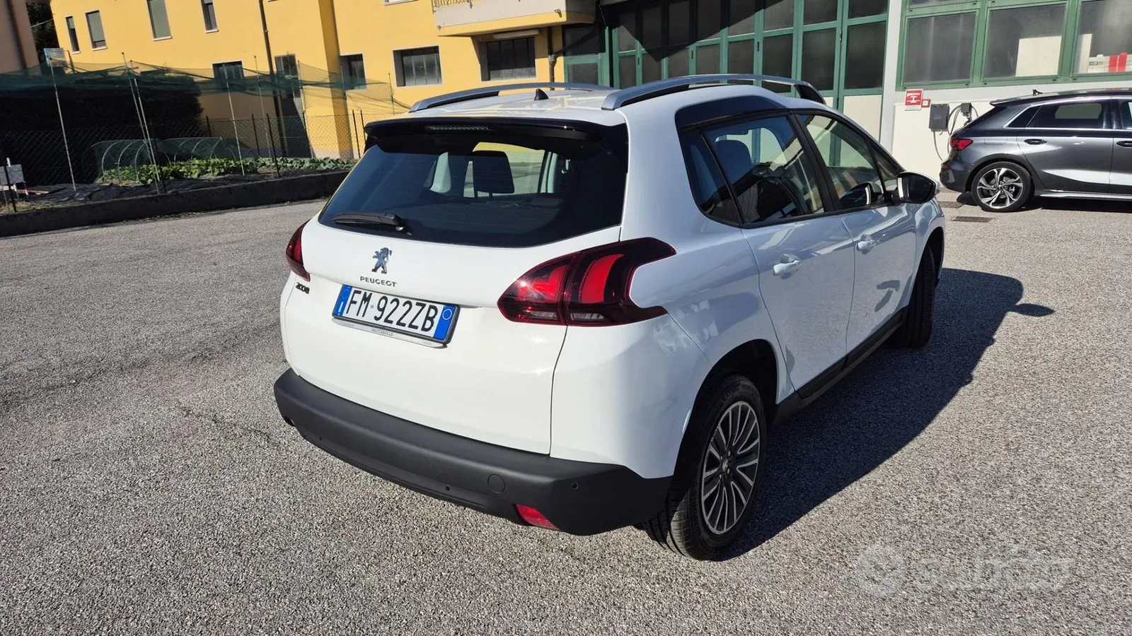 Peugeot 2008 2017 photo 4