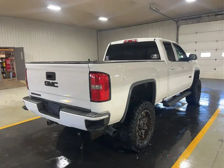 GMC Sierra 1500 2018 photo 4