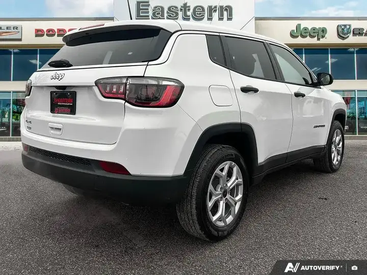 Jeep Compass 2026 photo 5