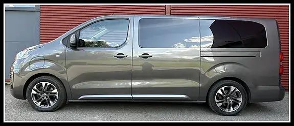 Peugeot E-Traveller